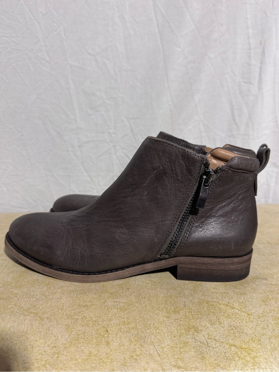 Franco Sarto Shoes - Franco Sarto dark gray brown leather booties Size 6
